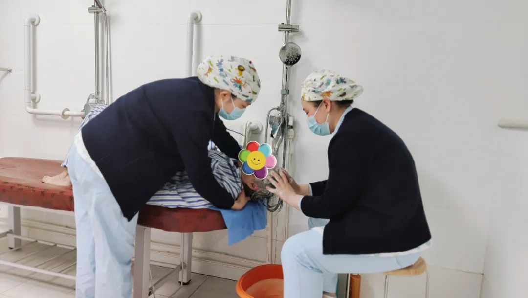 “蛇缠腰”痛起来像被100个容嬷嬷拿针扎？